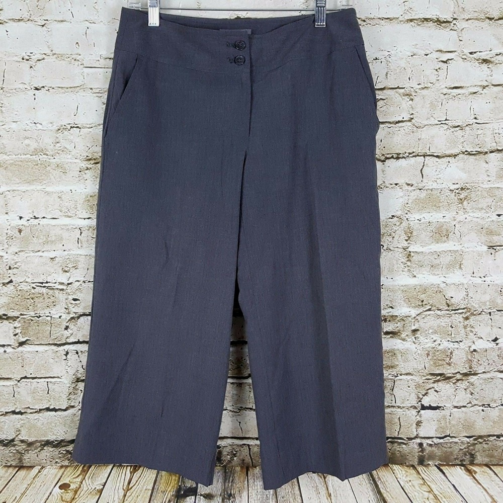 Apt 9 Stretch Maxwell Women's Size 4 Gray Career Dress Shorts Professional